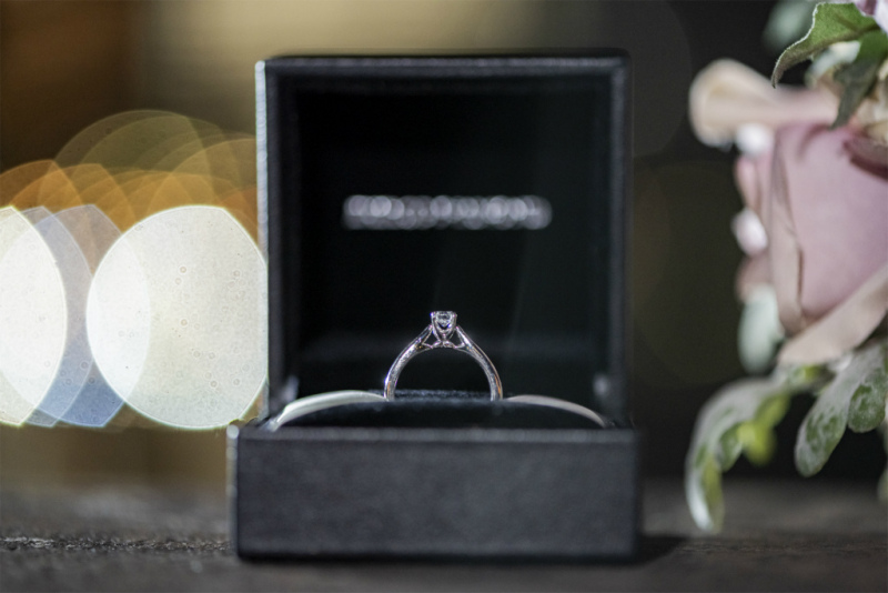 リングの輝きが眩しいお小物ショット☆