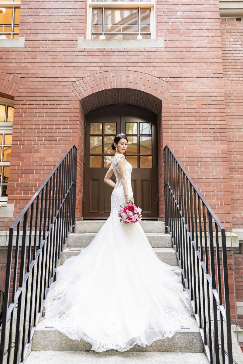 三菱一号館で階段ショット☆