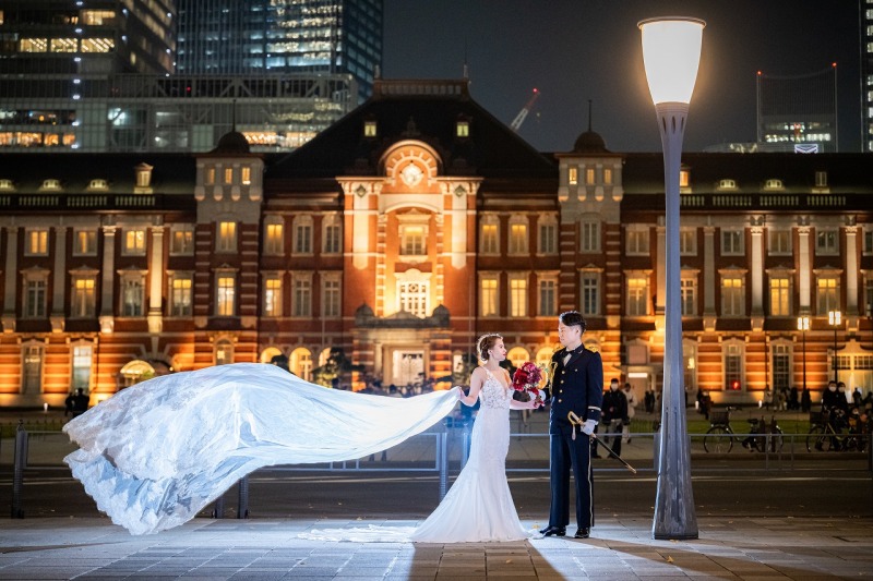 東京駅では王道ベールショット