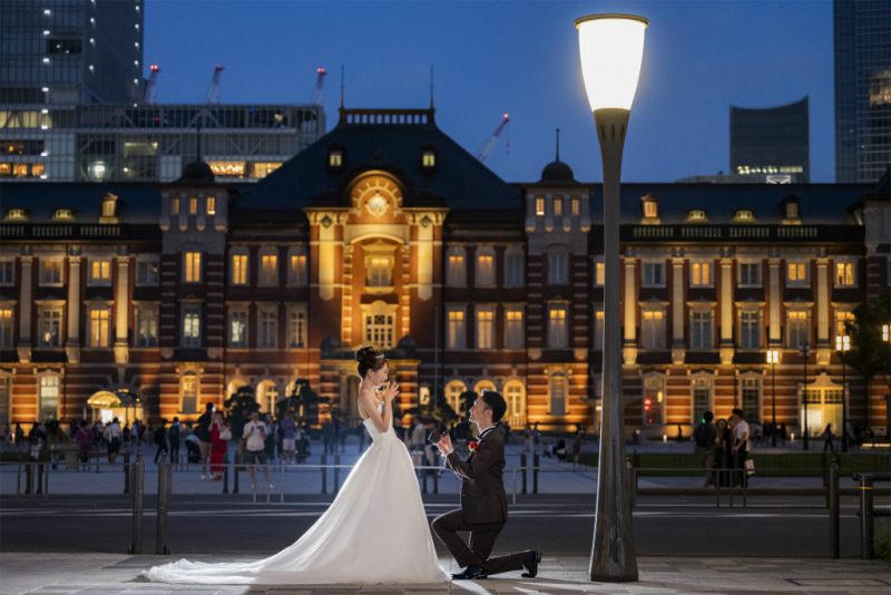 東京駅でプロポーズショット!