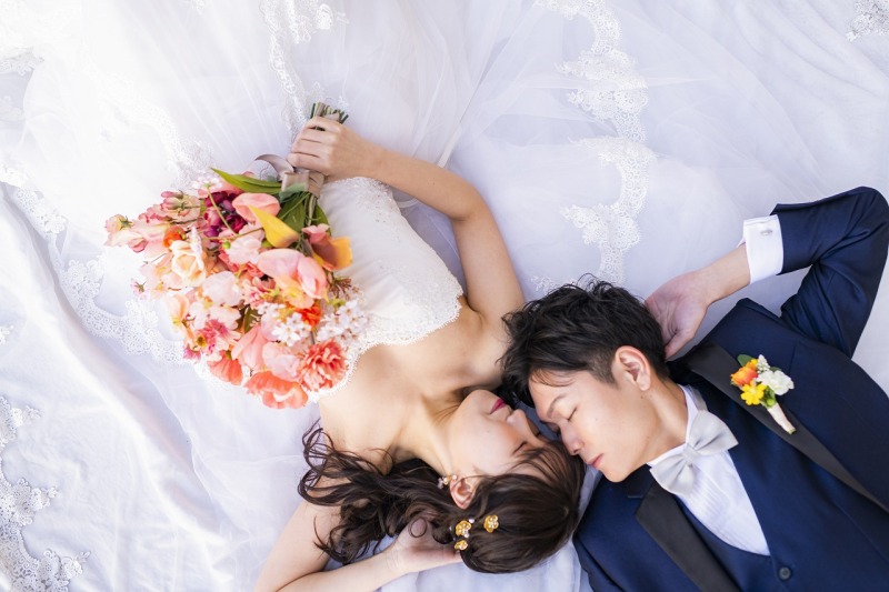 寝そべりショット