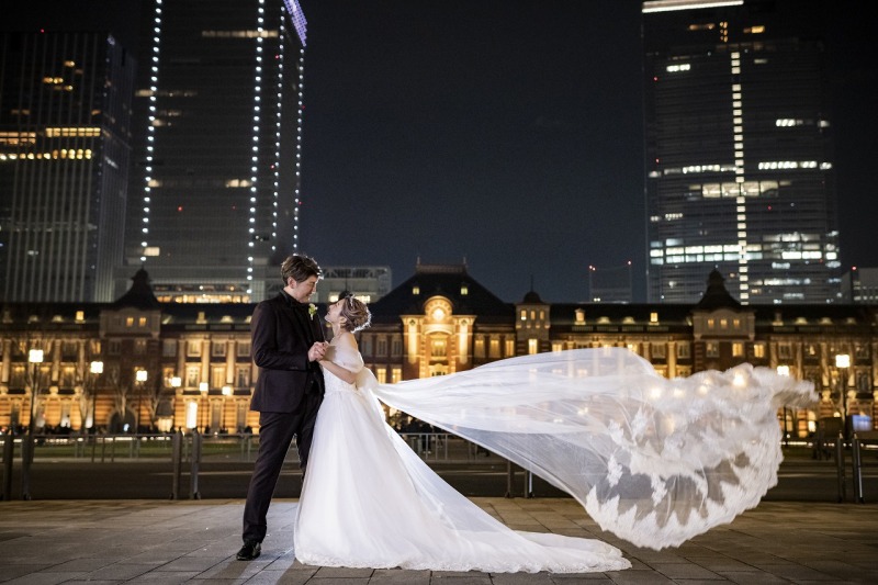 東京駅前でベールショット☆