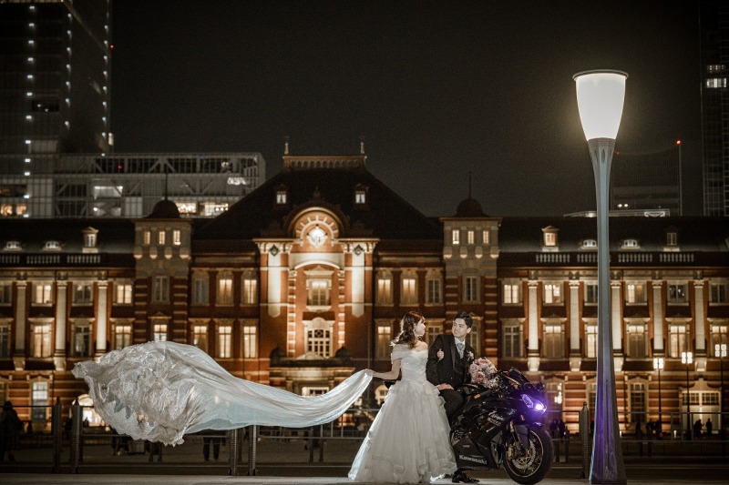 東京駅前でクールなベールショットを☆