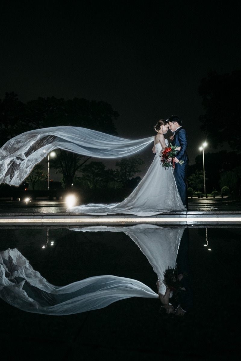 和田倉噴水公園の静謐なベールショット