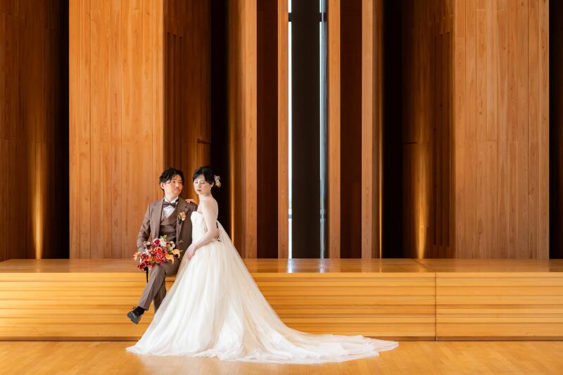 木のあたたかな雰囲気に包まれて