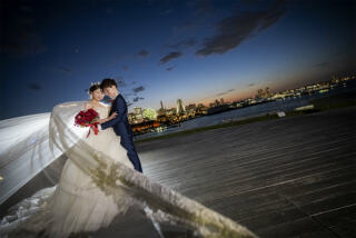 薔薇園、海、夜景を楽しむ横浜前撮り撮影♪