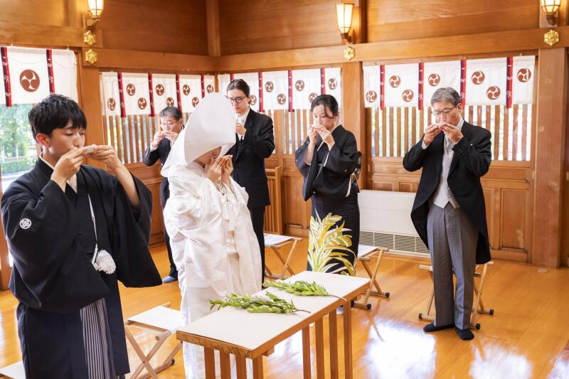 両家がひとつの家族になる親族盃の儀