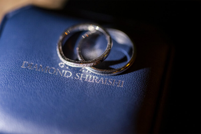 リングが輝くお小物ショット