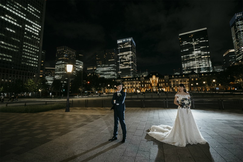 駅から離れておふたりだけの空間を…