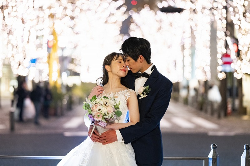 光輝くイルミネーションと