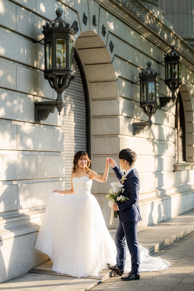 安田生命ビルで踊るように