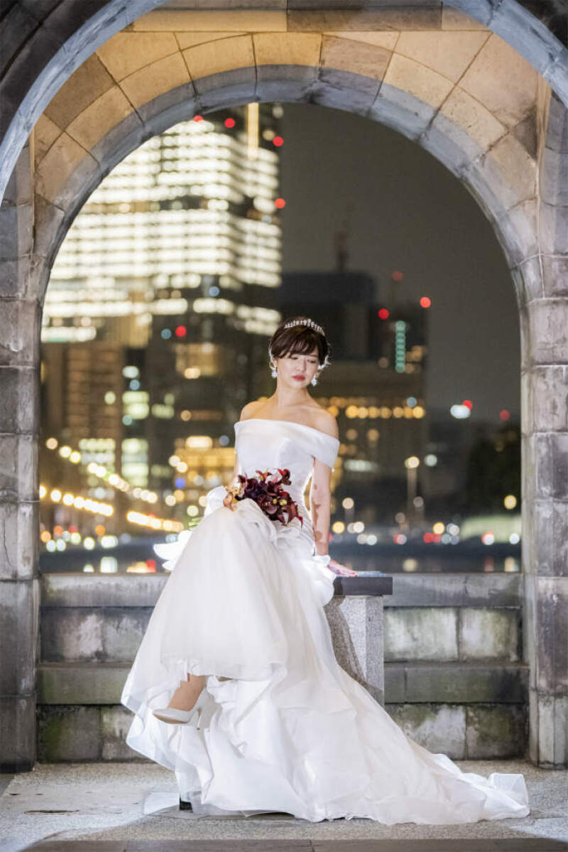 ご新婦様のソロショットも和田倉門で♪