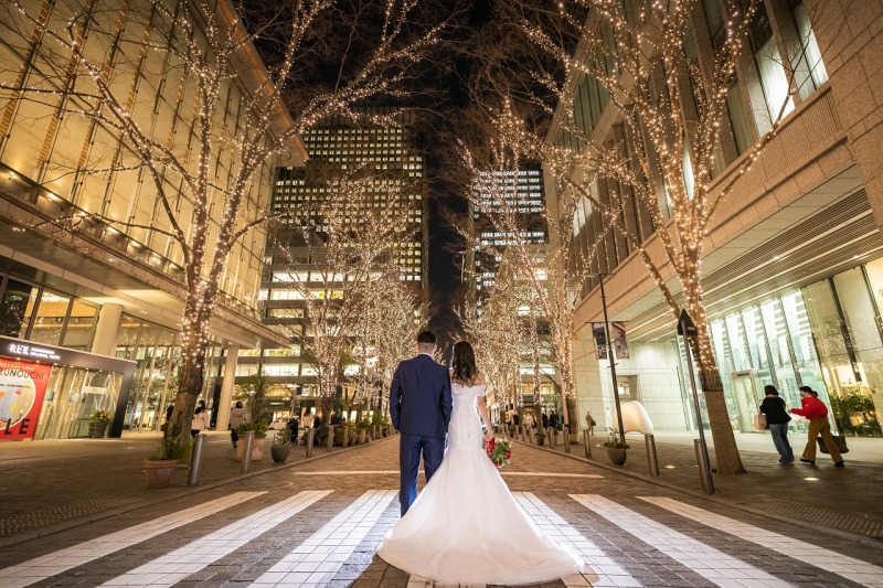 道の上でスタイリッシュに