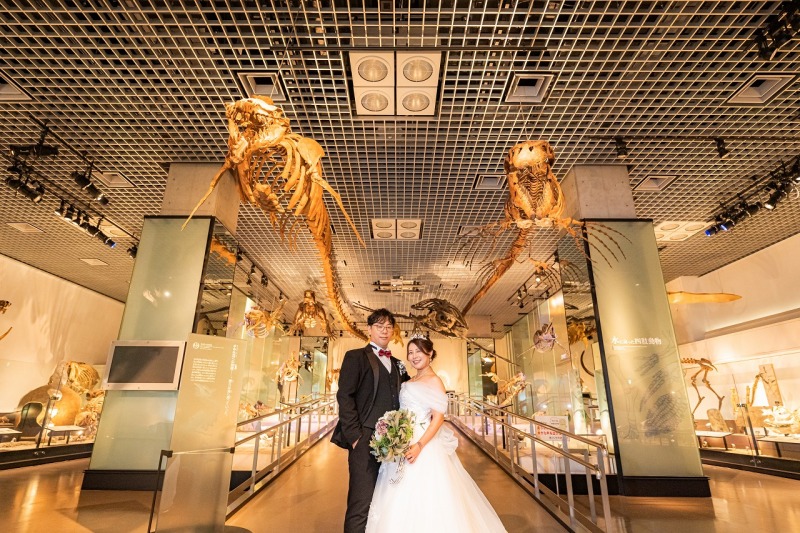 恐竜の世界へタイムスリップ！