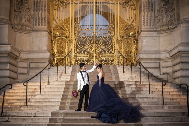 プティパレでのロマンティックな一枚…♡