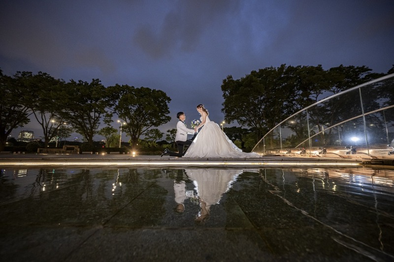 水面に映るプロポーズショット