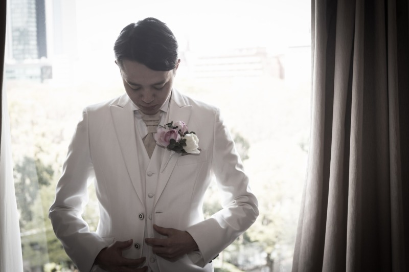 ご新郎お仕度シーン②