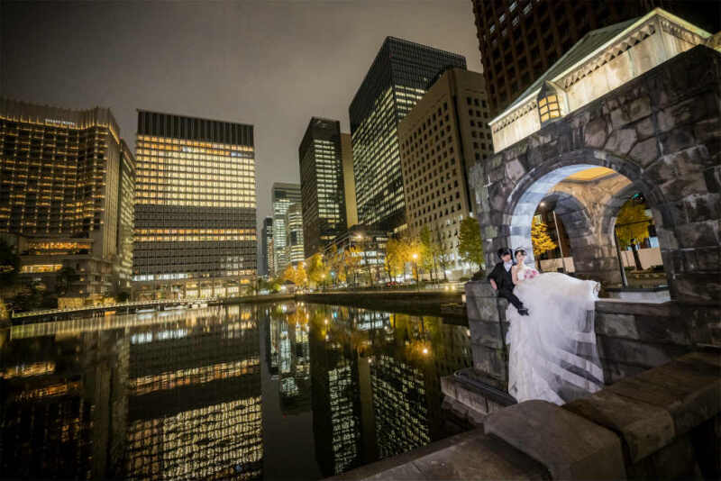 夜景を臨む和田倉門