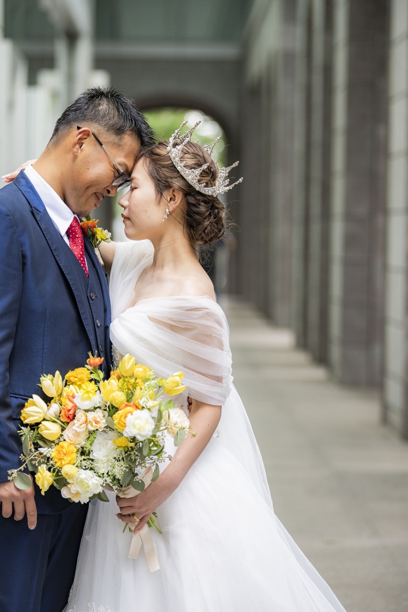 おでことおでこ