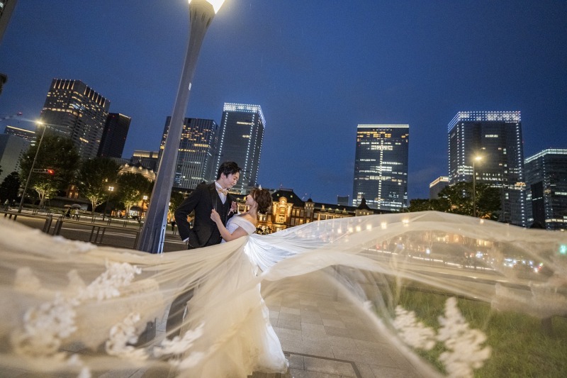 ベールをファサッと