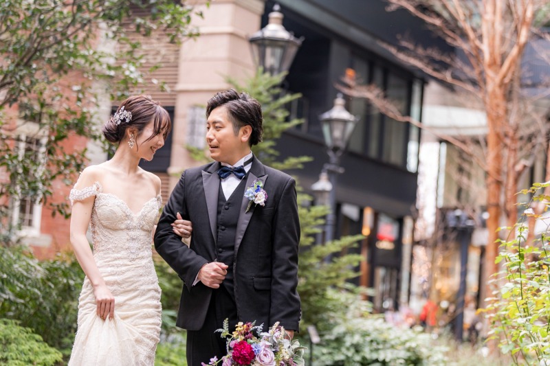 おしゃれなお店の前と