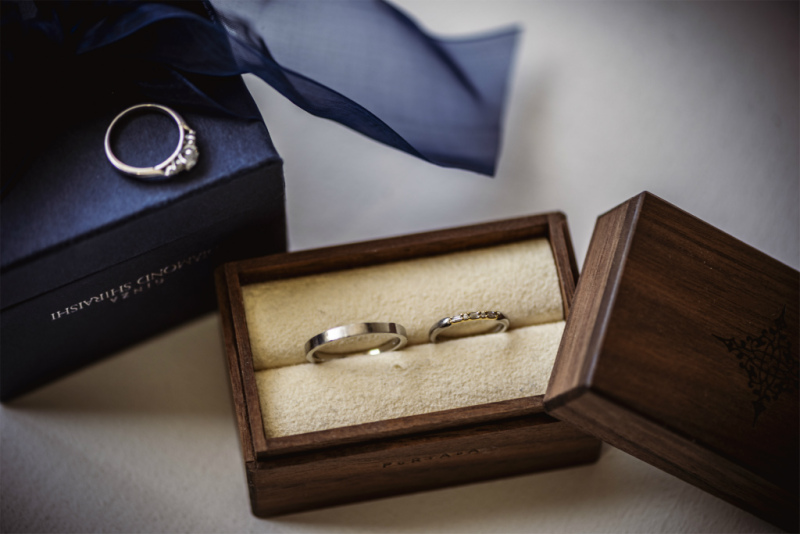 輝くリングのお小物ショット