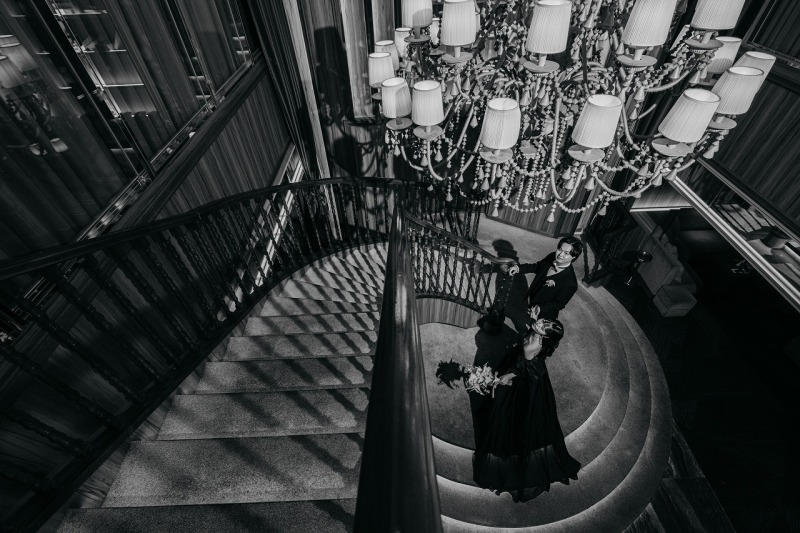 階段上から、落ち着いた空気をそのままに♡