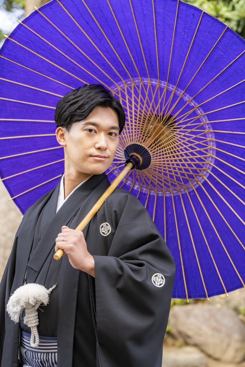 番傘を持ったご新郎様のソロショット!