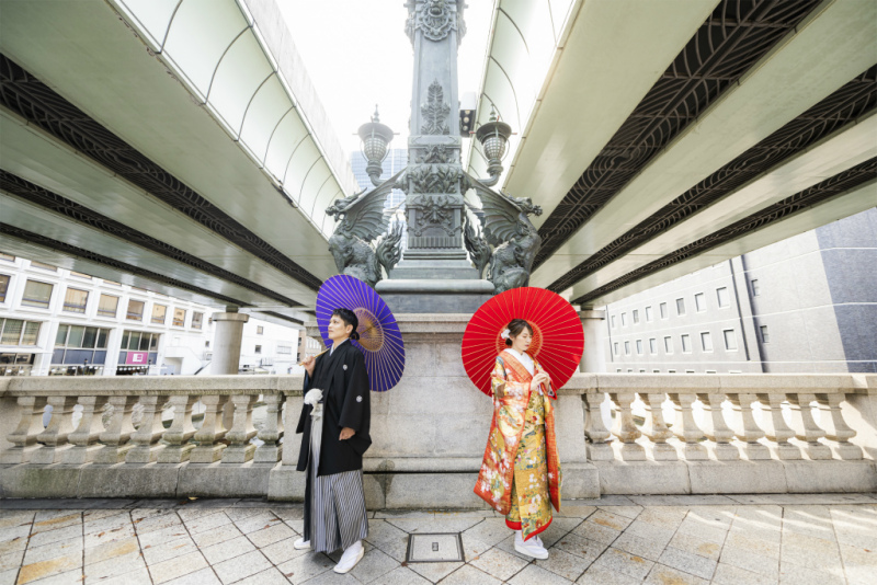 日本橋、麒麟像前で王道ショットを