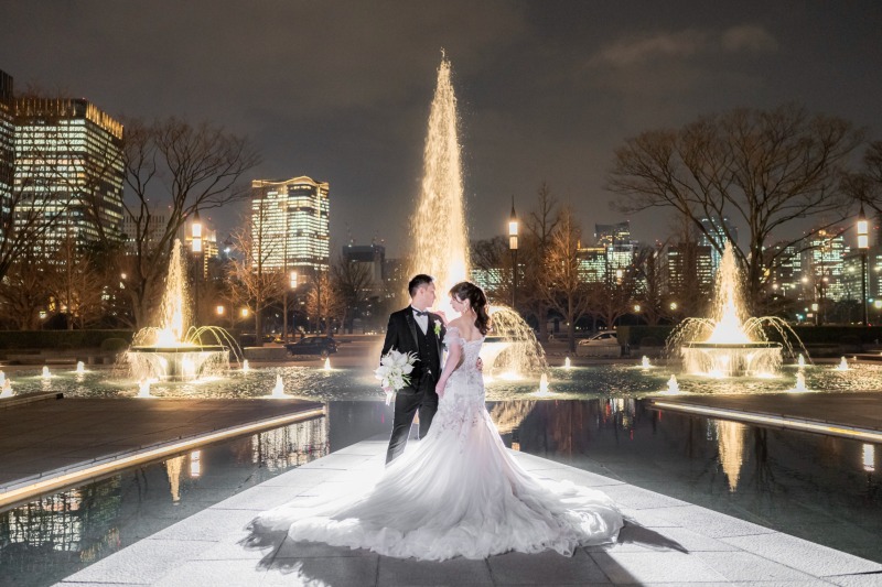 和田倉噴水公園で