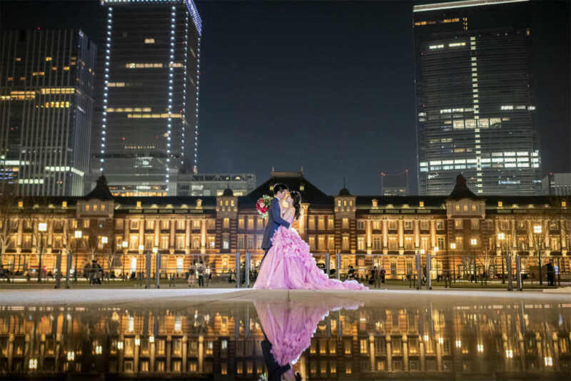 東京駅のライトアップと