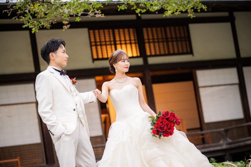 庭園の緑に包まれて