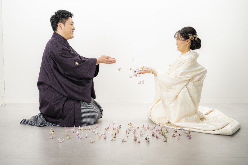 和装をスタジオ、洋装をロケーションで満喫する前撮りを!