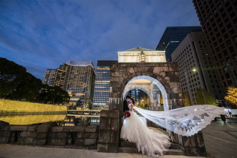 和田倉門でベールショット！