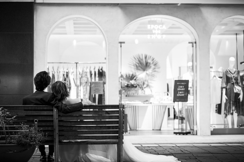 ブティックの前では☆