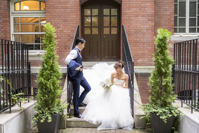 三菱一号館まえで!