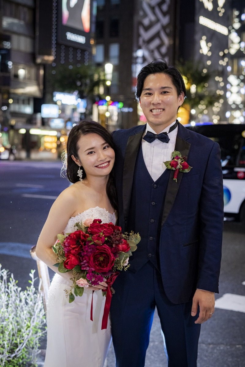 肩組みショット