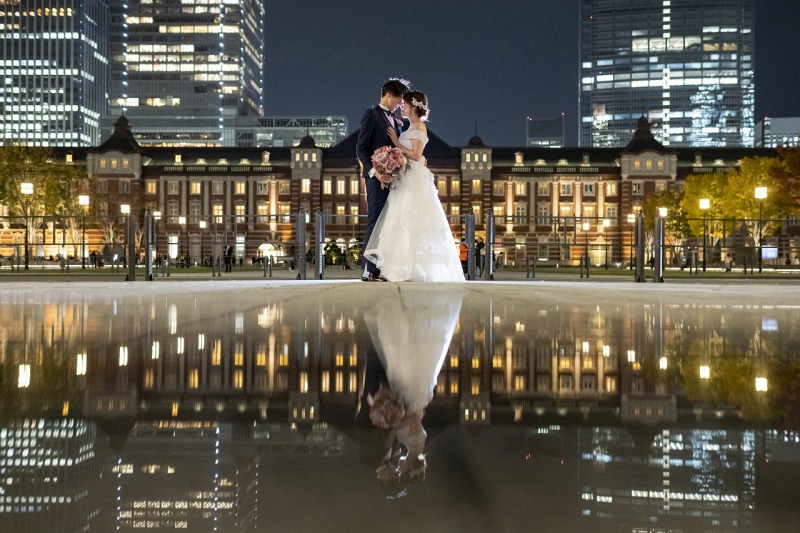 映り込みで幻想的に