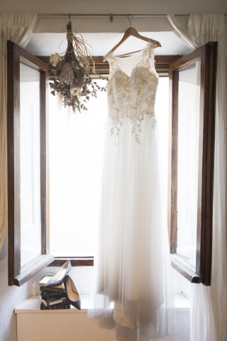 ドレス持ち込み料(調査費用も含む)