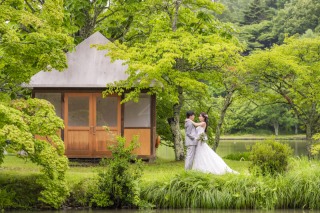 男性にとっても結婚は決して簡単なものじゃないからこそ、パートナーと歩む第二の人生への覚悟や決意を、胸を張って誇れる一枚として残してあげたいです。ただの記念写真ではなく想いを紡ぐカッコいいを形にします！