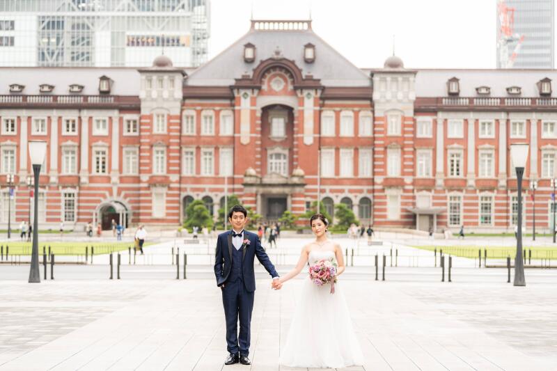 11月末まで限定!アルバム orリフレクション付【洋装・昼の東京駅ロケーション3ロケ(スタジオ撮影】247810円→79800円