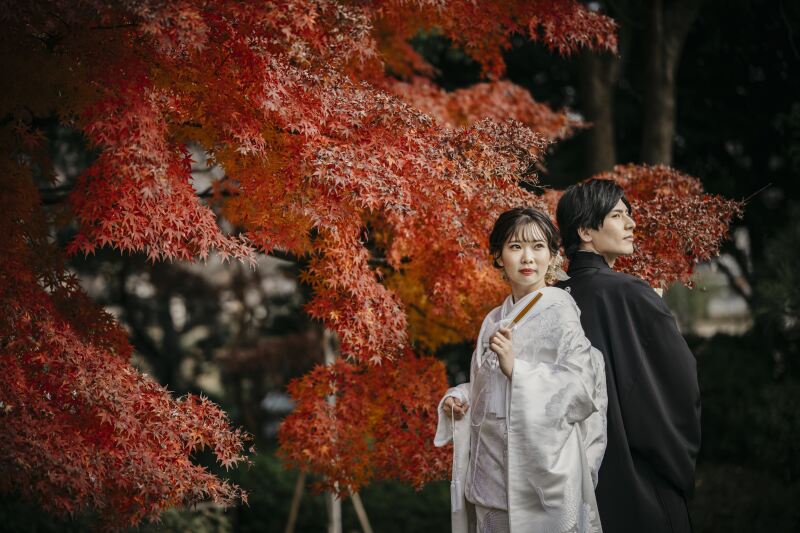 11月末の撮影限定!秋得といえば32,989円アルバム付き【初回打ち合わせ限定の和装庭園撮影】120,879円→87,890円