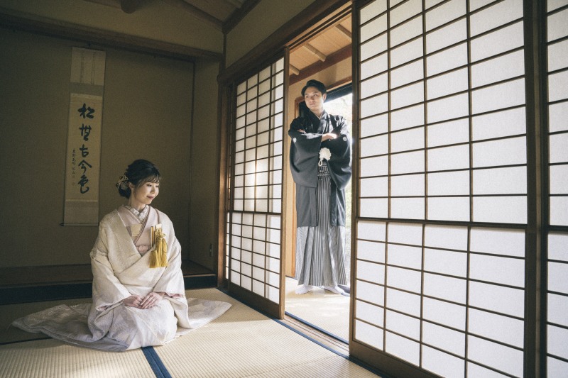 11月末の撮影限定!秋得といえば32,989円アルバム付き【初回打ち合わせ限定の和装庭園撮影】120,879円→87,890円