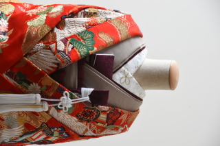 赤黒（掛下：カフェオレ）（半衿：梅）紫スタイル