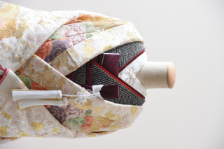 クリーム（掛下：黒）半衿（梅）紫スタイル