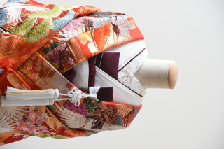 朱色（掛下：白）半衿（梅）紫スタイル