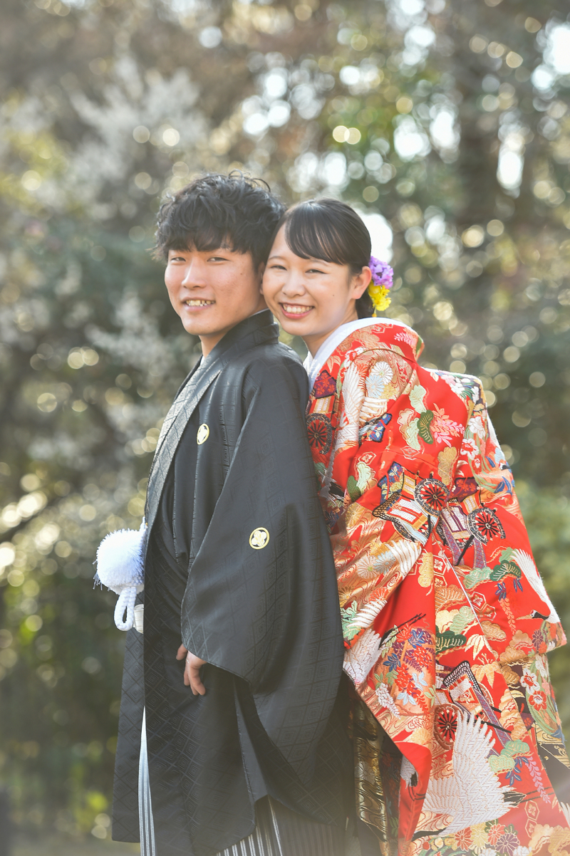 仲良く寄り添ってニコッ