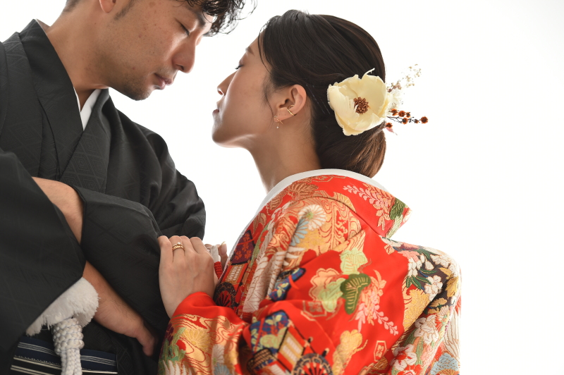ヘアパーツなどの小物も・・・