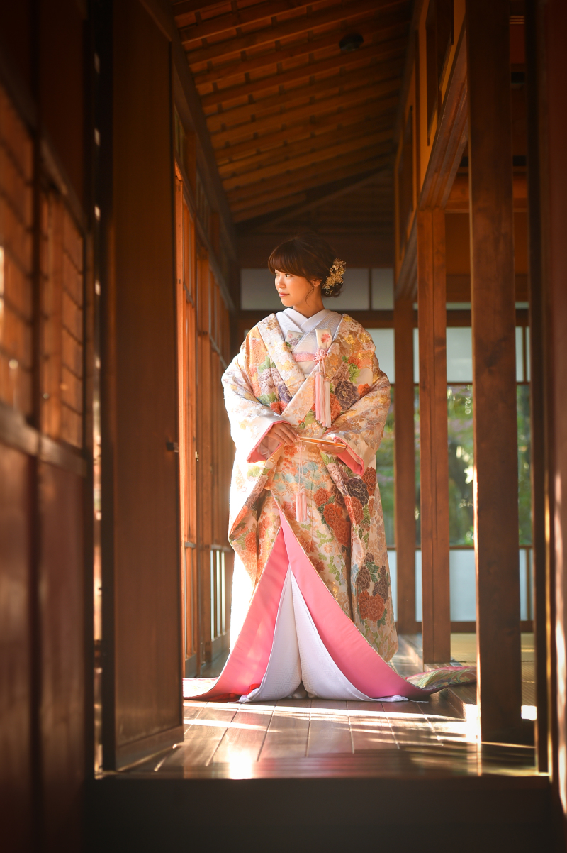 光が差し込む縁側... 素敵です♪