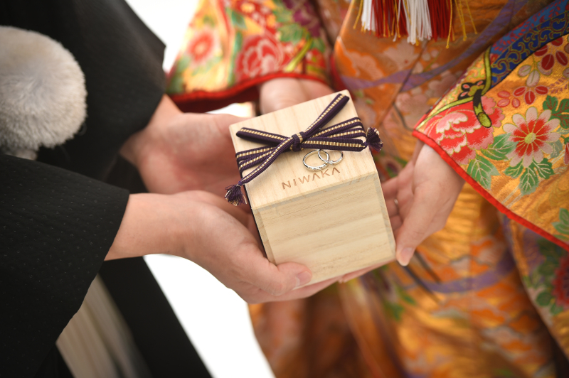 指輪ケースと、、、